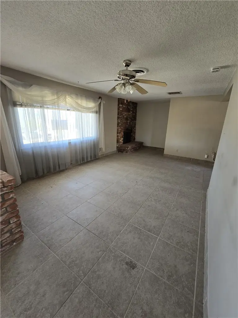 57468 Sierra, Yucca Valley, CA 92284 - #3