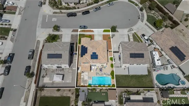 7811 Calisia, Fontana, CA 92336 - #3