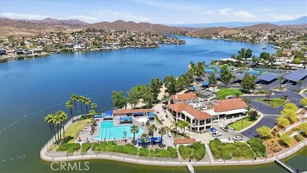 22346 Canyon Club, Canyon Lake, CA 92587