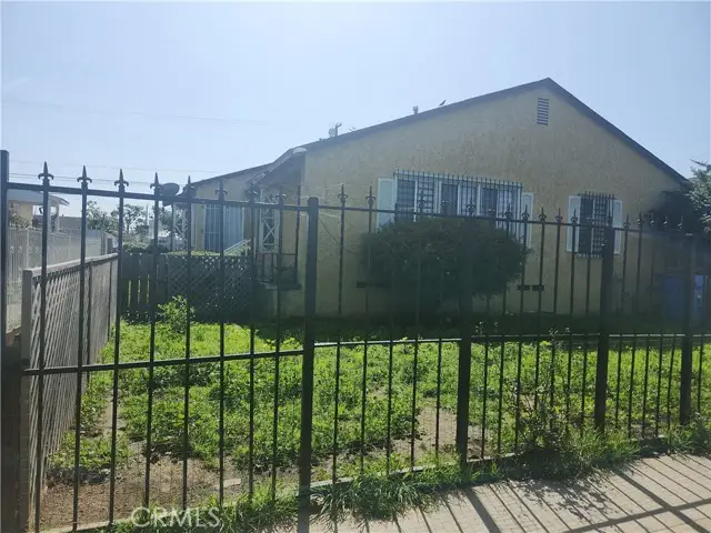 682 E 120th Street, Los Angeles, CA 90059 - Image #3