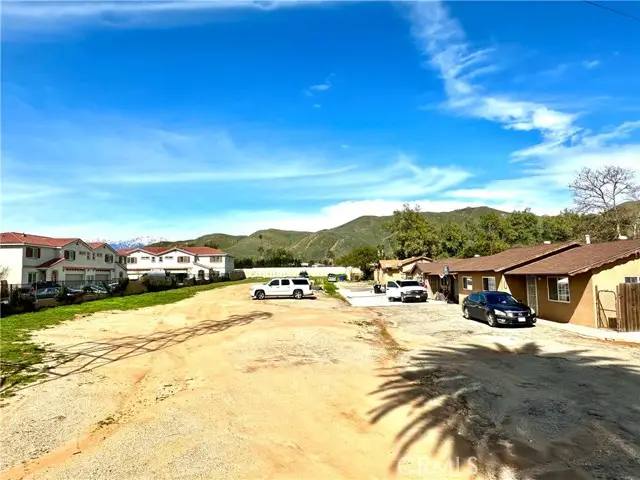 9085 Bellegrave Avenue, Jurupa Valley, CA 92509 - Image #2