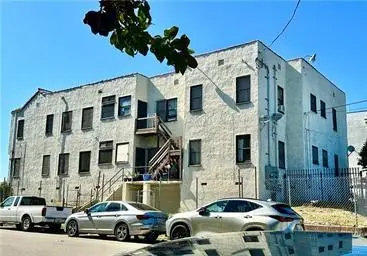 102 N Oxford Avenue, Los Angeles, CA 90004 - Image #3