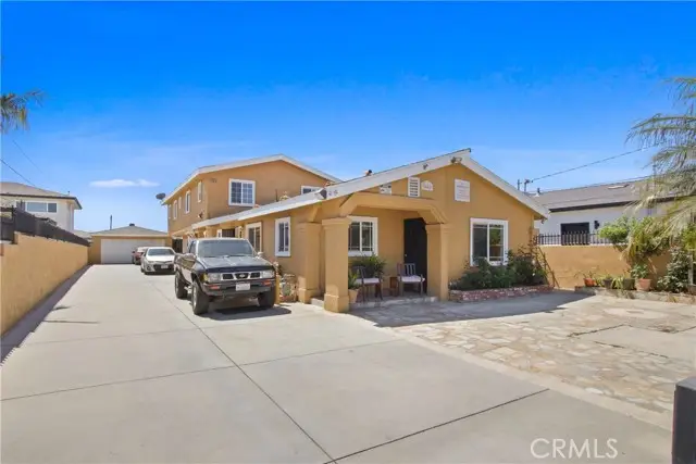 3668 W 109th Street, Inglewood, CA 90303 - #2