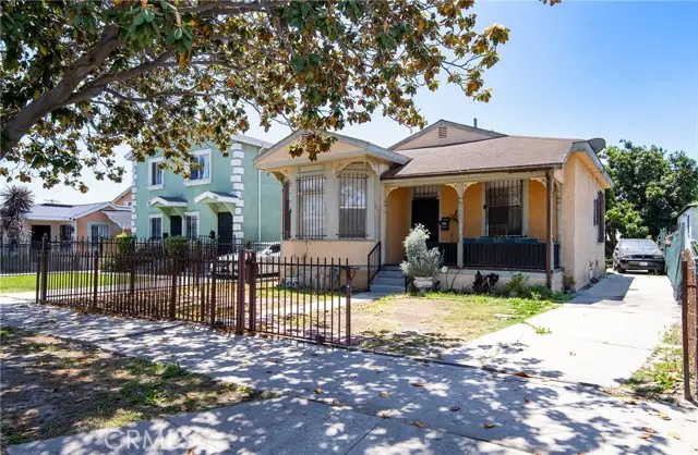 126 E 95th Street, Los Angeles, CA 90003 - #2