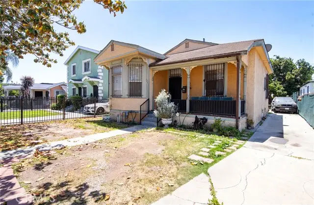 126 E 95th Street, Los Angeles, CA 90003 - #3