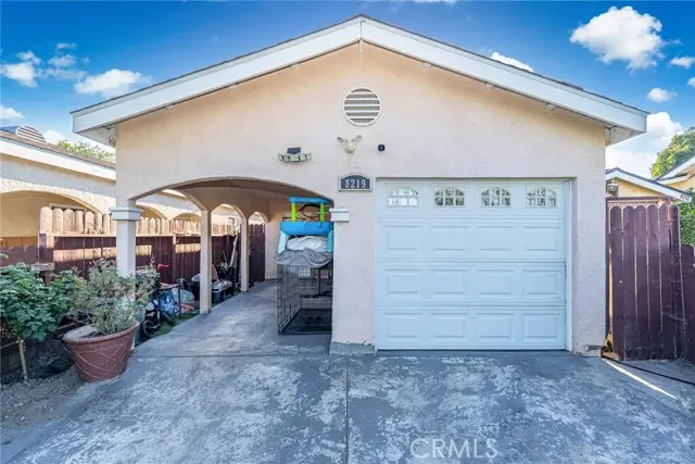 8219 Crockett Boulevard, Los Angeles, CA 90001 - #1