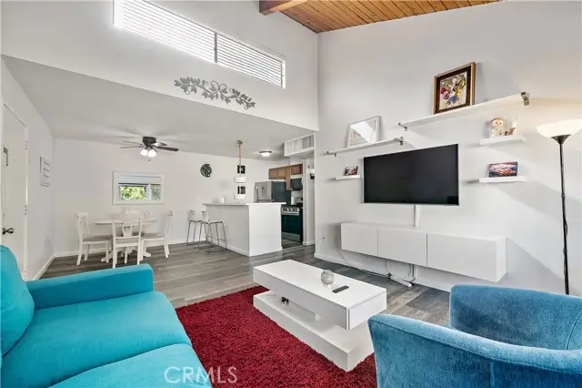 8601 International Avenue #224, Canoga Park, CA 91304 - Image #3