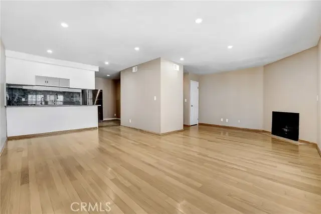 4189 Vineland Avenue #108, North Hollywood, CA 91602 - Image #2