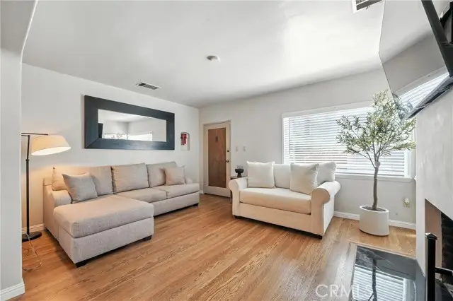 265 W Pershing Court, Covina, CA 91723 - #3