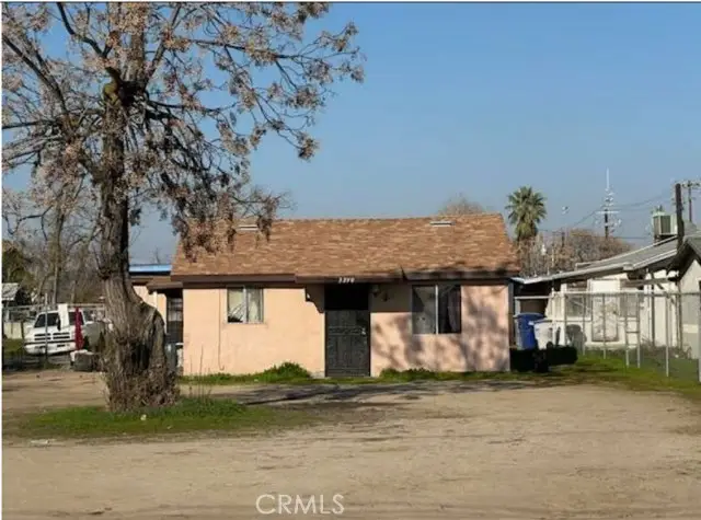 2390 S Walnut Avenue, Fresno, CA 93706 - Image #1
