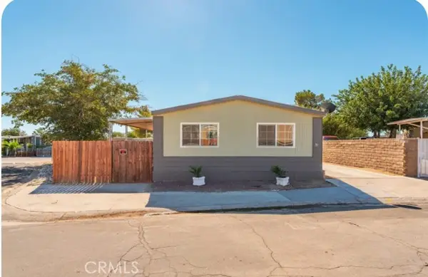 3300 15th Street #39, Rosamond, CA 93560