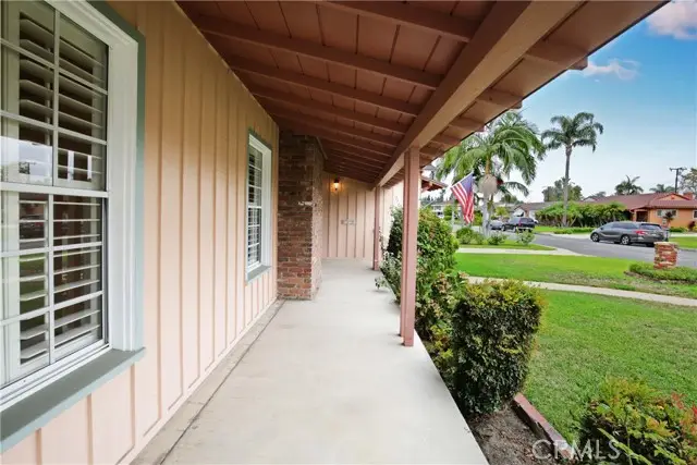 10307 Haledon Avenue, Downey, CA 90241 - Image #2