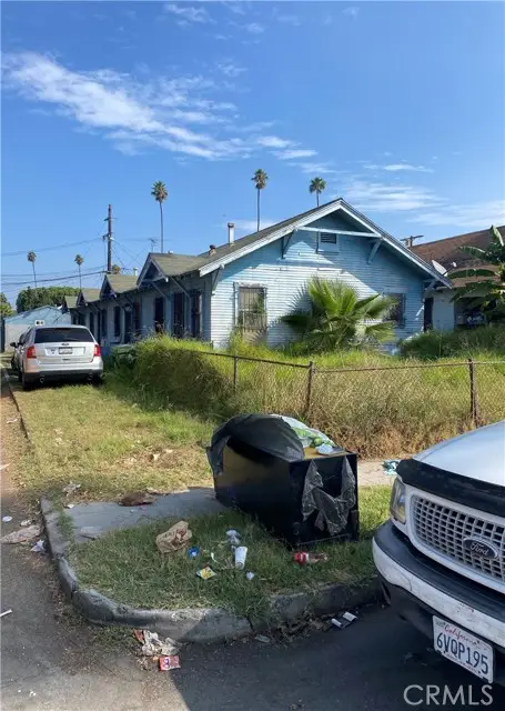 447 W 67th, Los Angeles, CA 90003 - Image #1