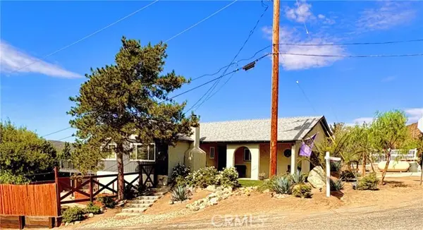 14802 Sunnydale, Lake Hughes, CA 93532