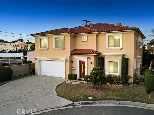7939 Lyndora Street, Downey, CA 90242 - Image #3