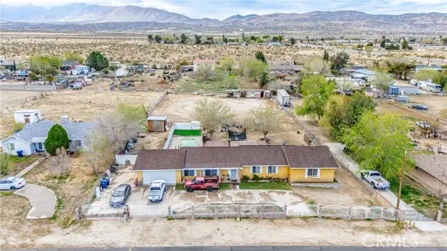 8806 E Avenue T14, Sun Village, CA 93543 - Image #3