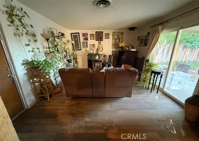 3095 W Bellaire, Fresno, CA 93722 - #3