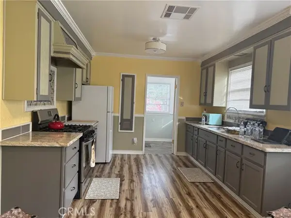 2779 N Arrowhead, San Bernardino, CA 92405