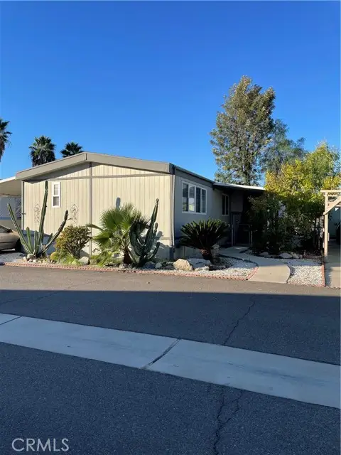 15181 Van Buren Blvd. #99, Riverside, CA 92504