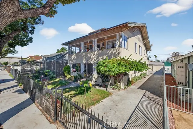 323 W 60th, Los Angeles, CA 90003 - Image #2