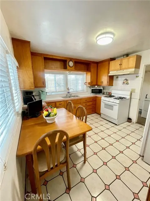 823 Commonwealth Avenue, Venice, CA 90291 - Image #2