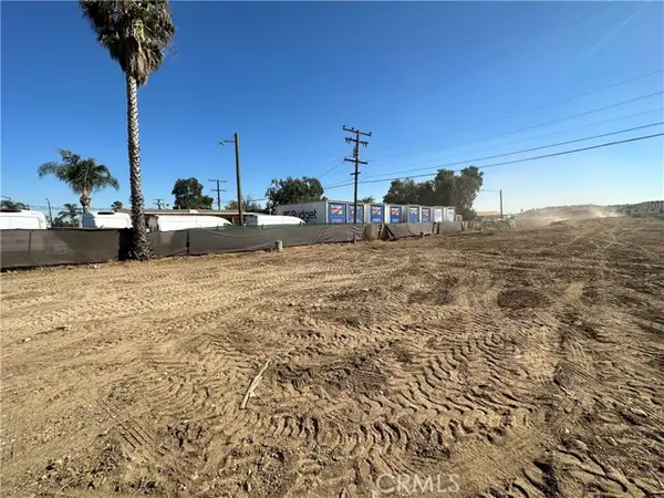 14043 Foothill, Fontana, CA 92335