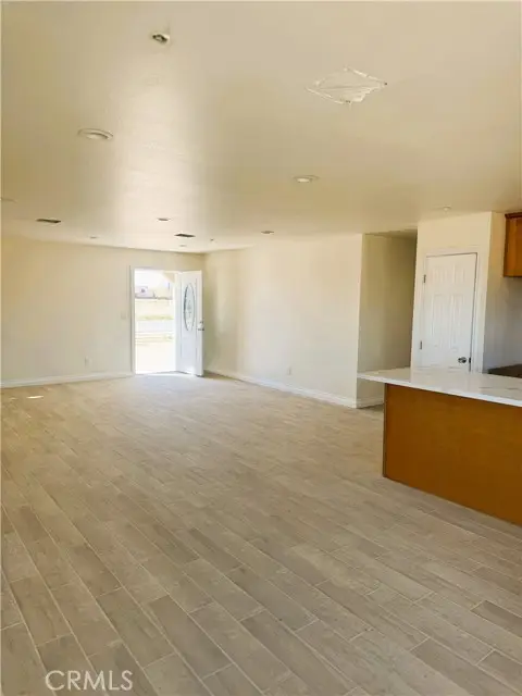 9348 S Loop Boulevard, California City, CA 93503 - Image #2