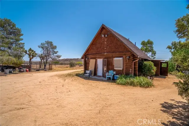 1676 Avalon, Yucca Valley, CA 92284 - #3