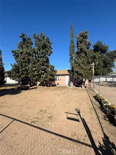 16366 Live Oak, Hesperia, CA 92345 - Image #2