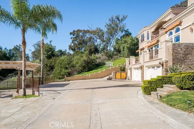 15841 Aurora Crest, Whittier, CA 90605 - #3