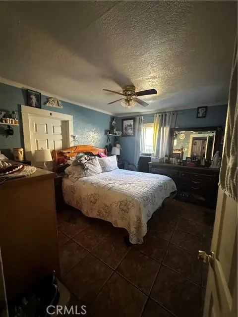 1151 E 71st, Los Angeles, CA 90001 - #2