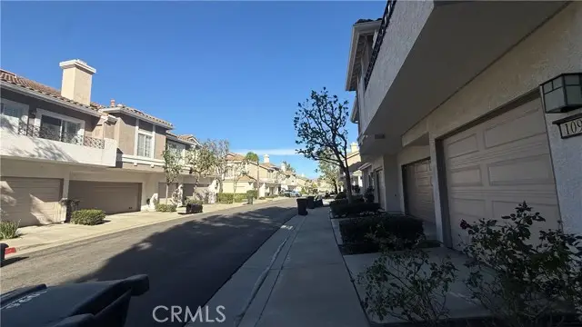 1098 S Sundance, Anaheim, CA 92808 - Image #2