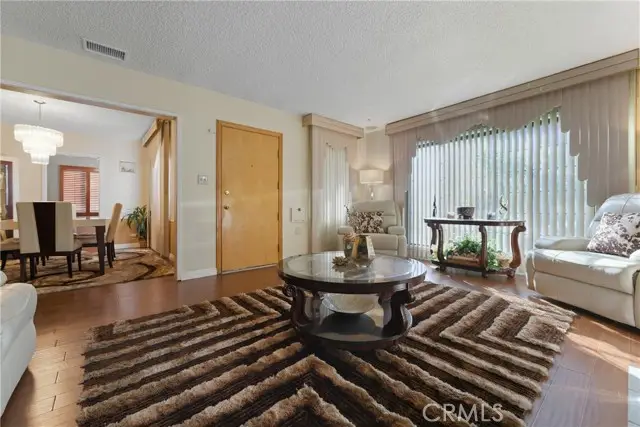 9716 S Van Ness, Los Angeles, CA 90047 - #3