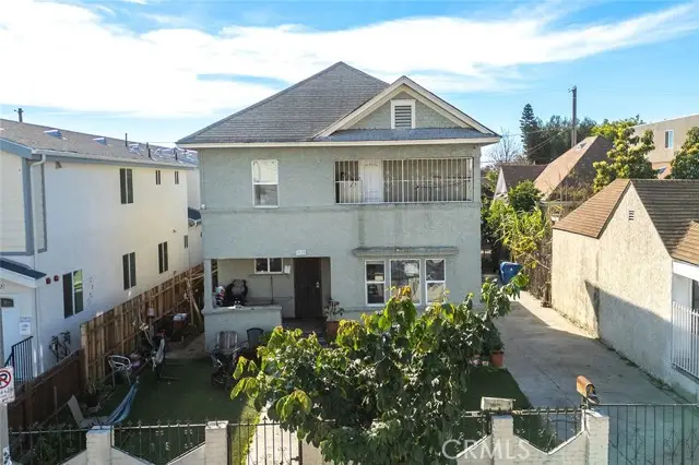 1438 E 20th Street, Los Angeles, CA 90011 - Image #2