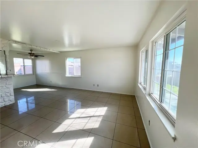 2111 E Avenue Q1, Palmdale, CA 93550 - Image #3