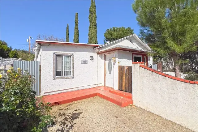 13217 Raven Drive, Sylmar, CA 91342 - #3