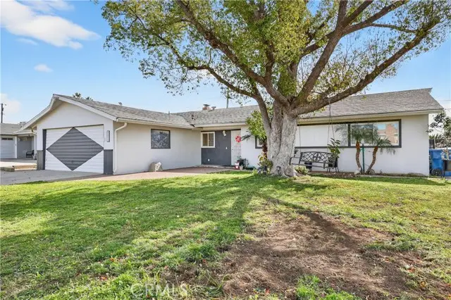 2825 San Pablo Avenue, Bakersfield, CA 93306 - #2