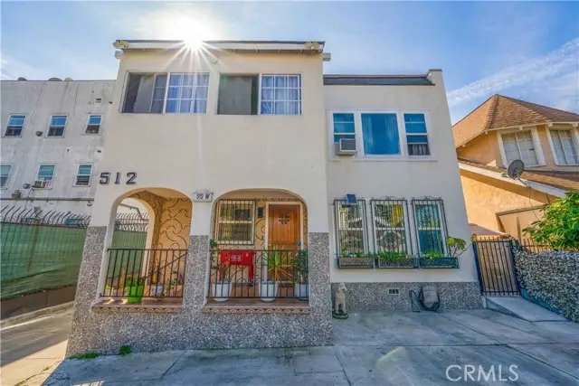 512 W 41st Place, Los Angeles, CA 90037 - #1