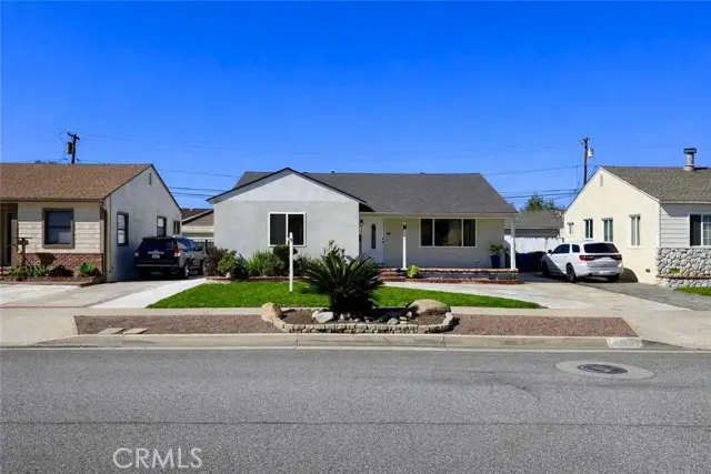 4151 Los Coyotes Diagonal, Lakewood, CA 90713 - #1