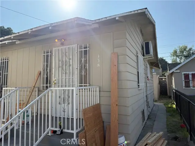 138 E 60th Street, Los Angeles, CA 90003 - #3