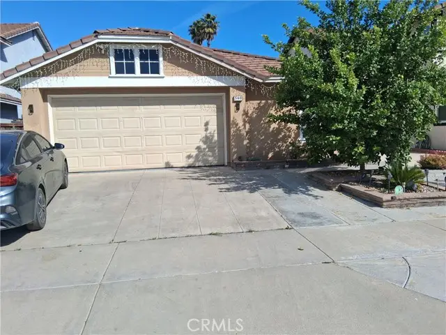 560 Coudures, Perris, CA 92571 - #1