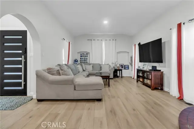 3700 Virginia, Lynwood, CA 90262 - #3