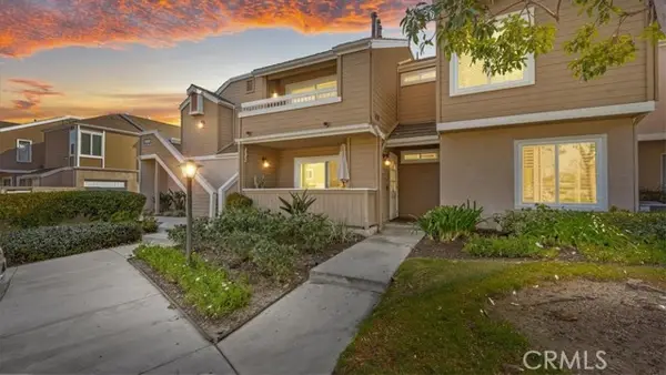 10450 E Briar Oaks #B, Stanton, CA 90680