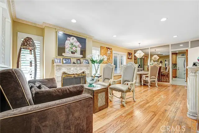 4313 Rhodes, Studio City, CA 91604 - #2