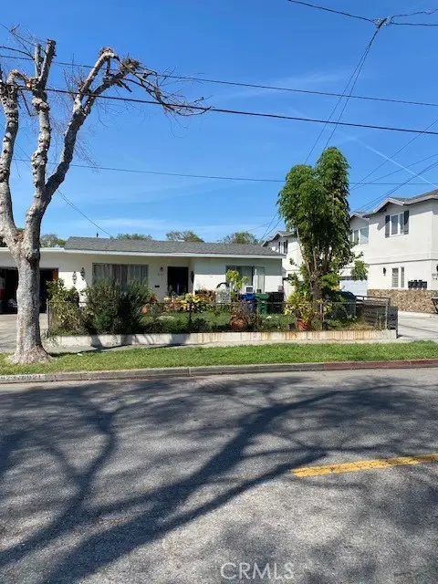 6921 Vinevale, Bell, CA 90201