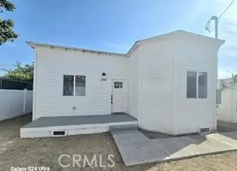 1350 E 94th, Los Angeles, CA 90002