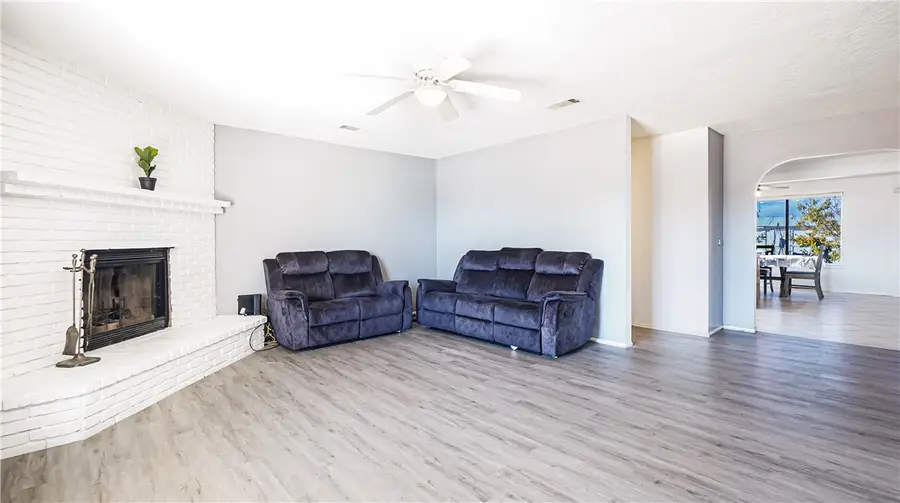 11810 Jamacha Road, Apple Valley, CA 92308 - Image #3