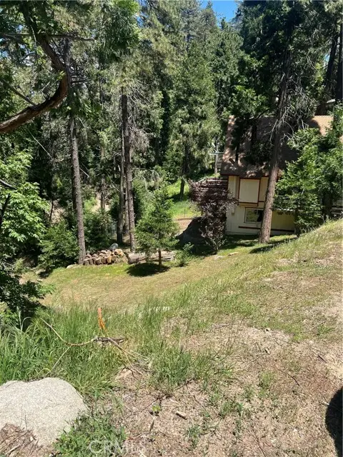 24580 Bernard Drive, Crestline, CA 92325 - Image #3