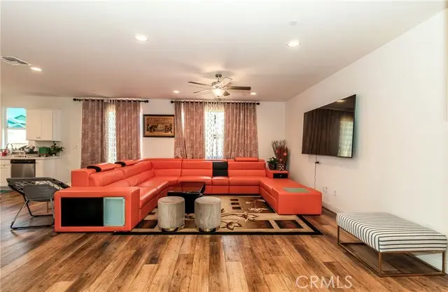 2698 N Arroyo Avenue, Fresno, CA 93727 - Image #3