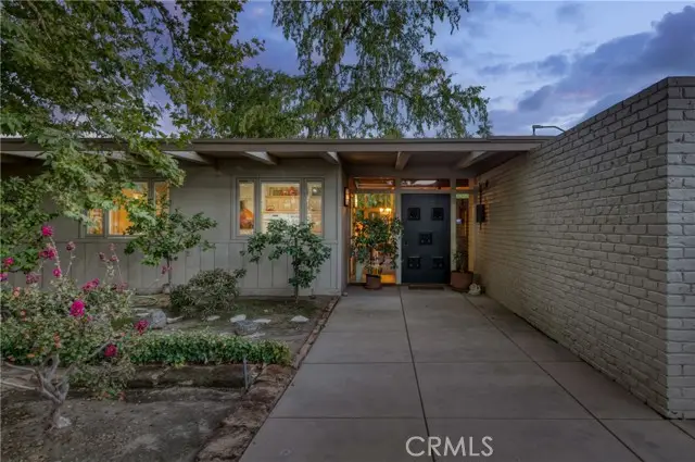 5646 E Park Circle Drive, Fresno, CA 93727 - Image #3